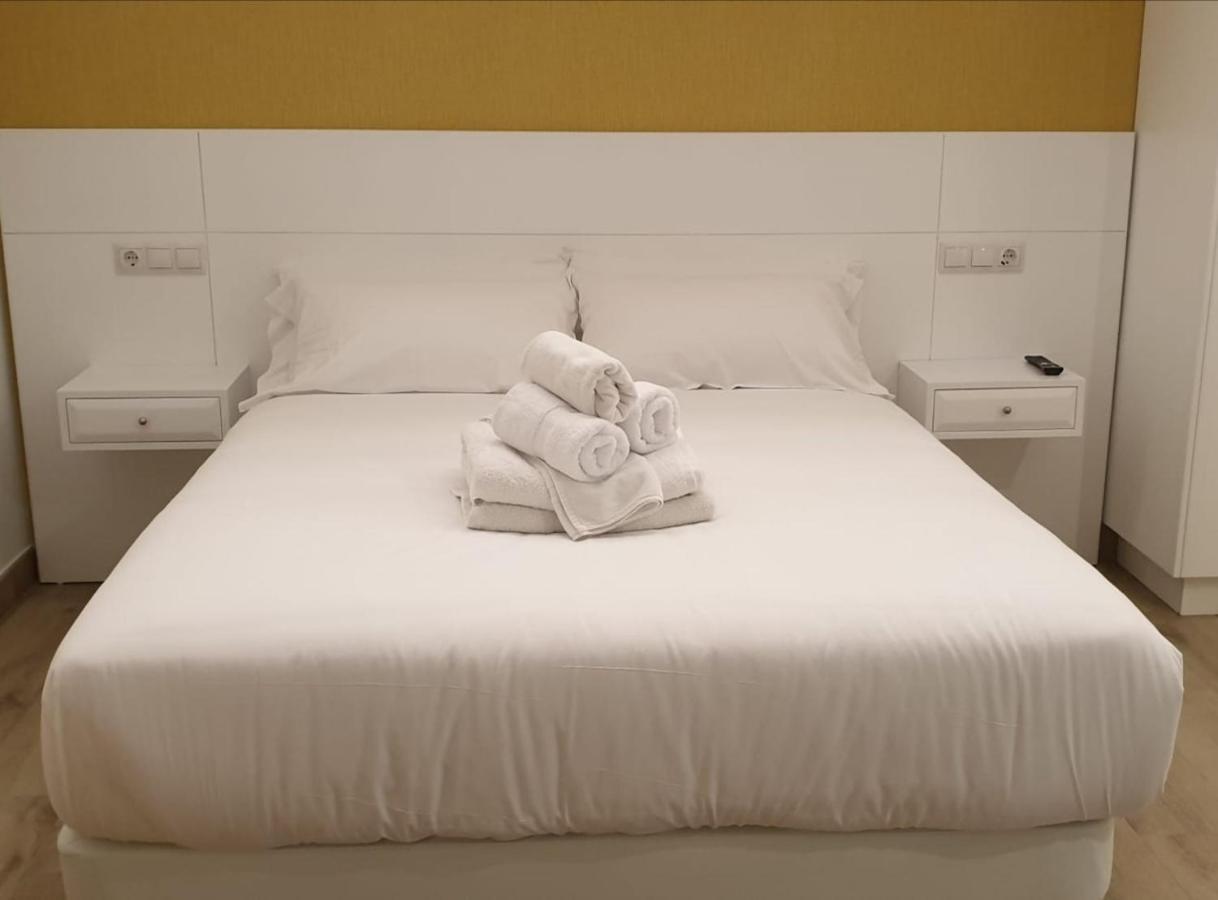 Alumar Apartamentos Muxia Luaran gambar
